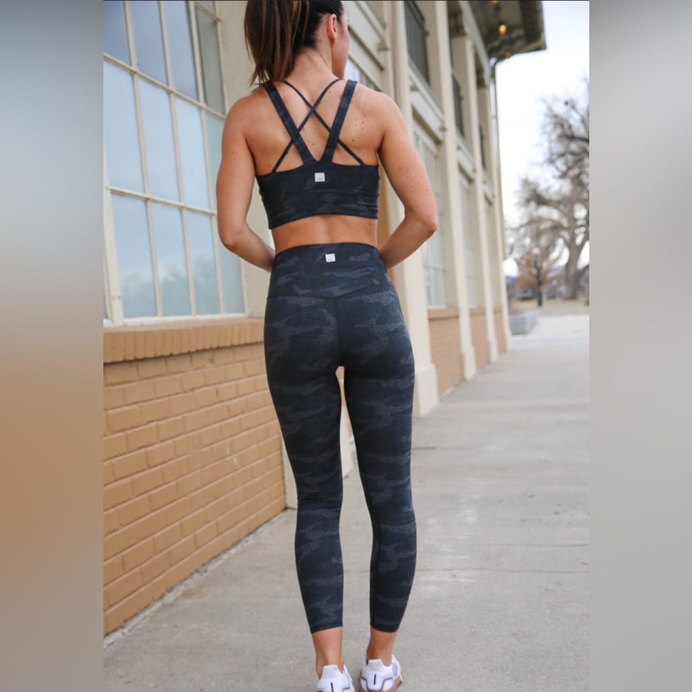 Vuori Black Camouflage Leggings